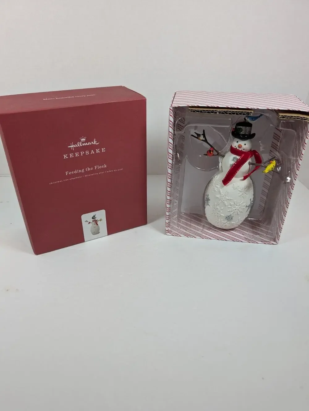 Hallmark Keepsake 2018 Christmas Ornament Snowman Feeding The Flock Birds MIB